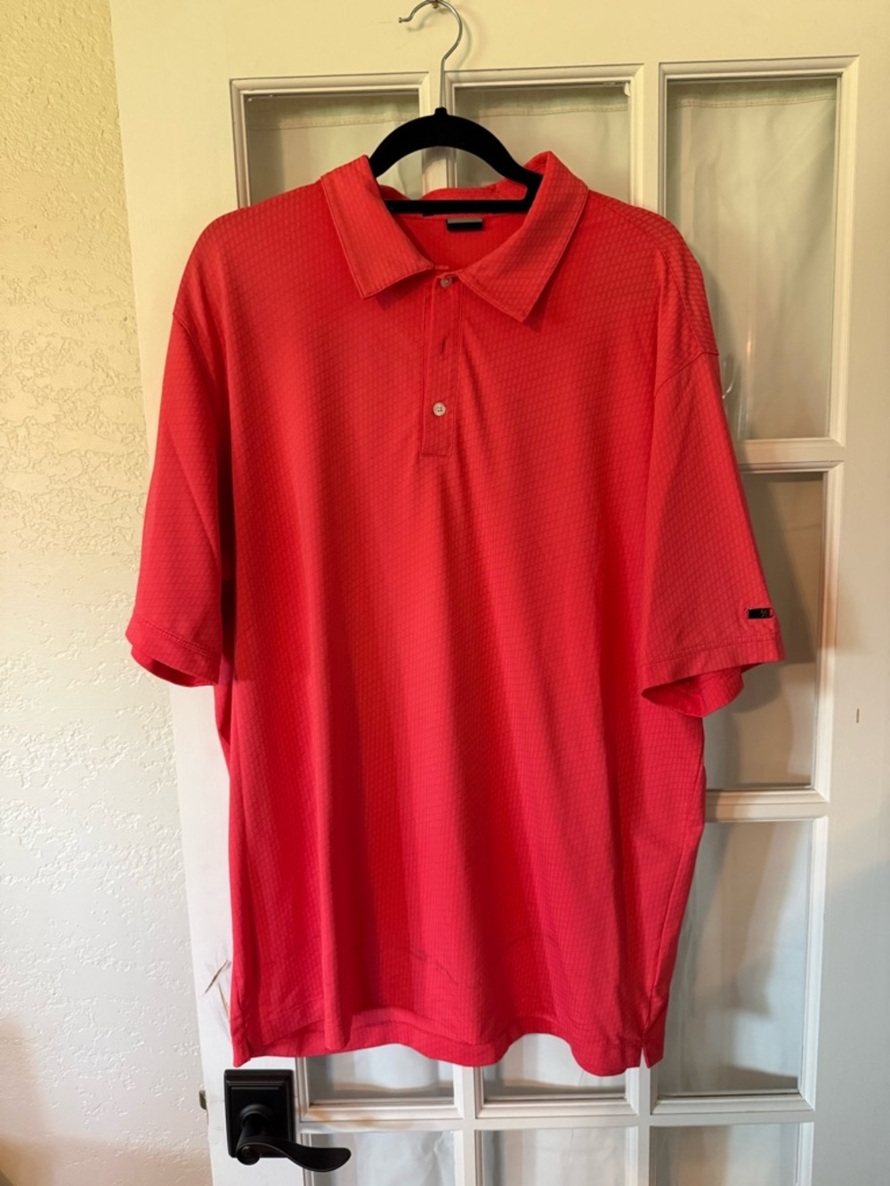 Men's Coral Short-Sleeve Performance Polo